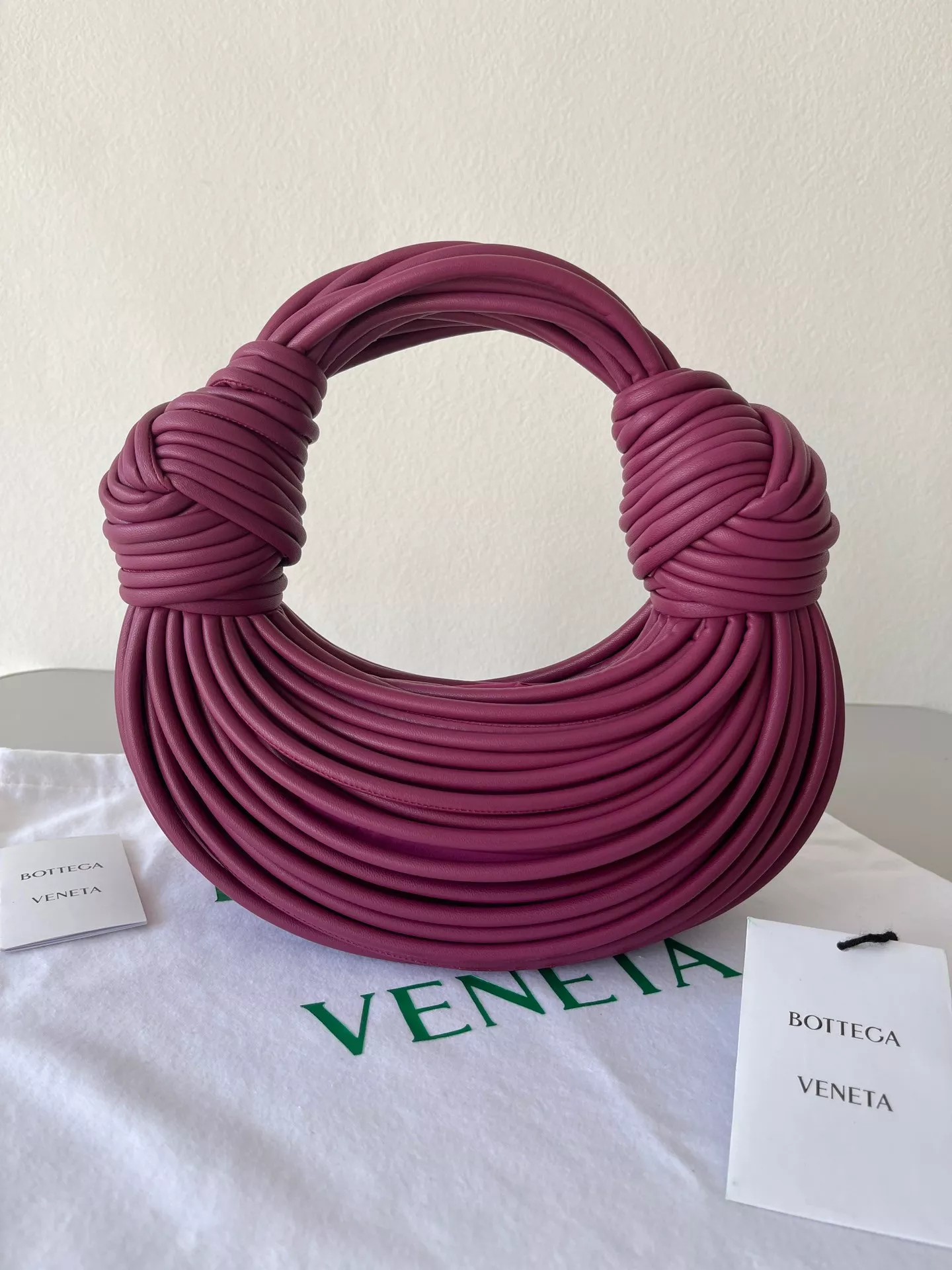 BOTTEGA VENETA Double Knot 0117