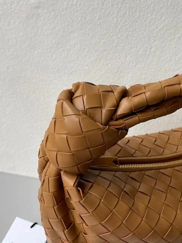 BOTTEGA VENETA Teen Jodie 0125