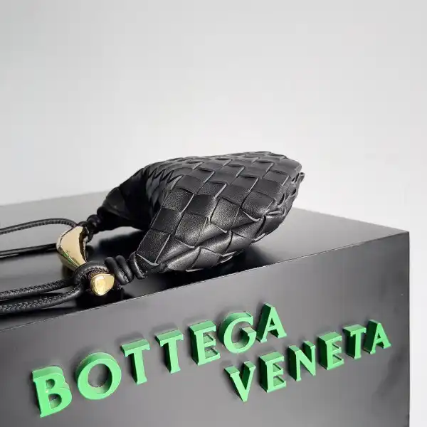 BOTTEGA VENETA  MINI Sardine Top Handle Bag 0125