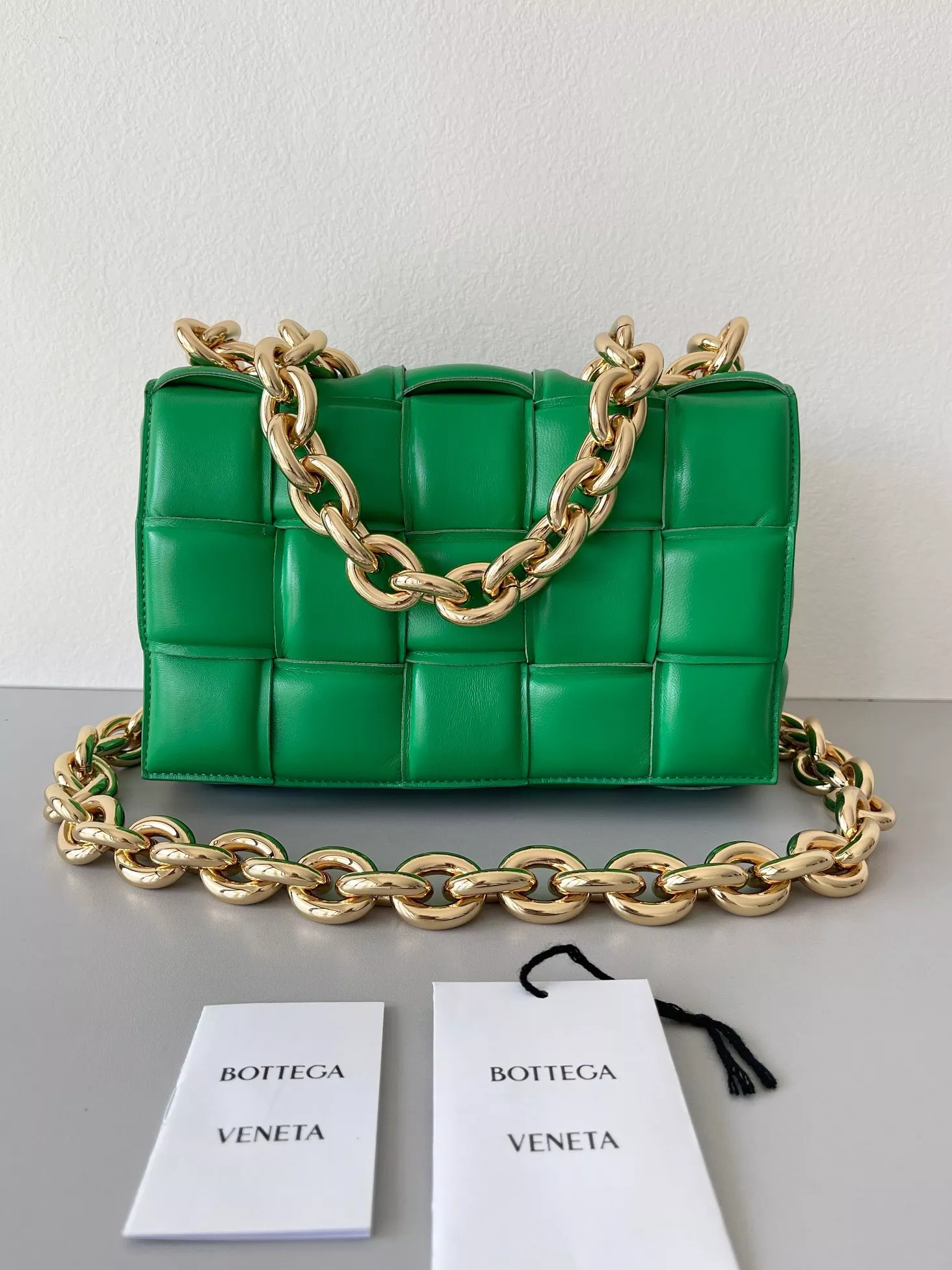 BOTTEGA VENETA THE CHAIN CASSETTE 0119