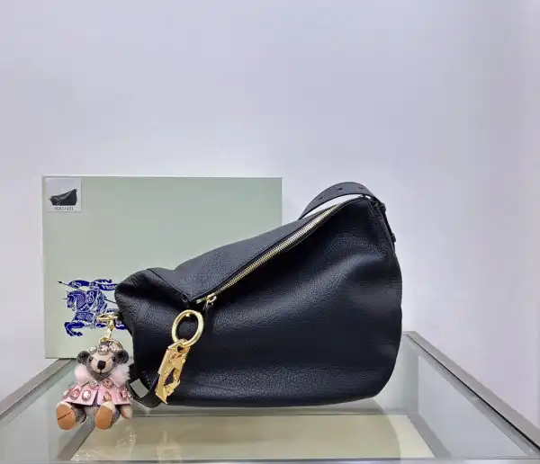 BURBERRY Medium Knight Bag-37*13*32cm 0124