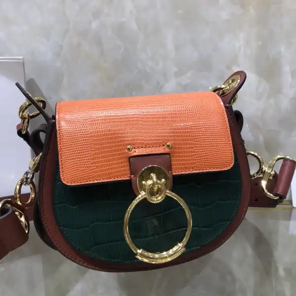 CHLOÉ SMALL TESS BAG 0127