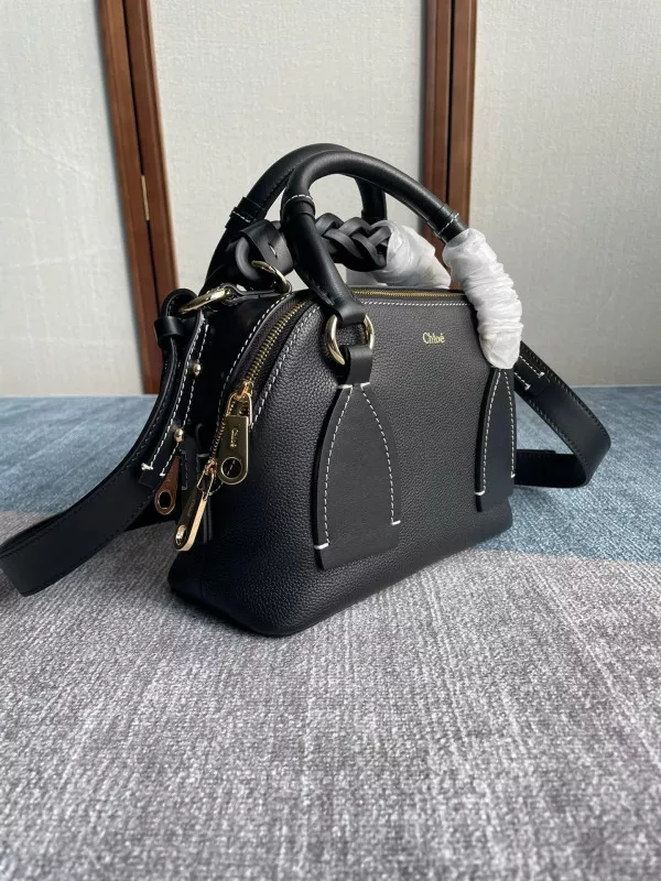 CHLOÉ SMALL DARIA BAG 0116