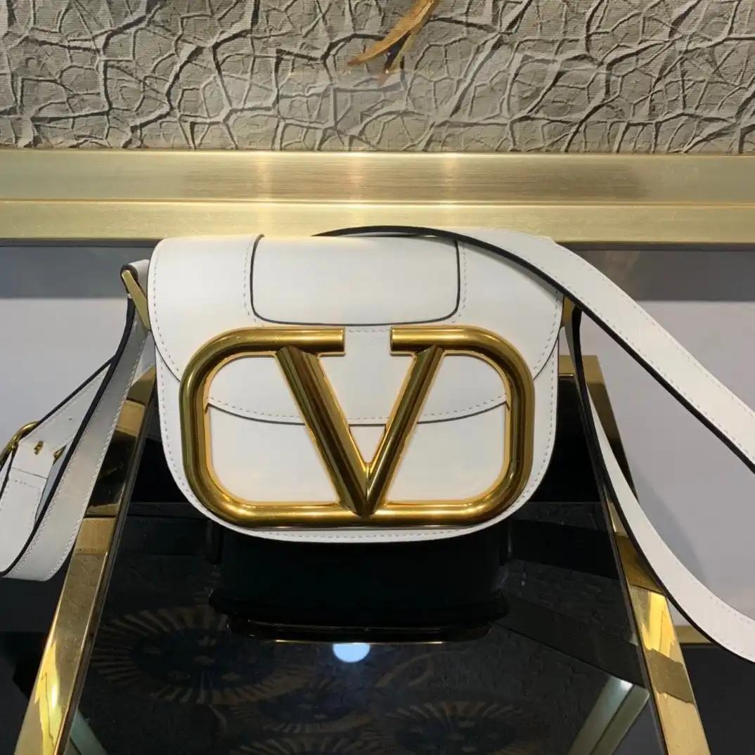 VALENTINO SMALL SUPERVEE CALFSKIN CROSSBODY BAG 0206