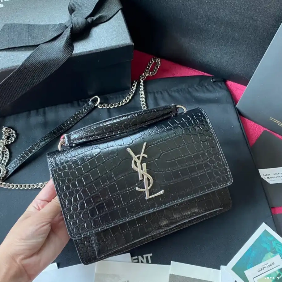 CROCODILE-EMBOSSED SUNSET YSL IN LEATHER SHINY 0212