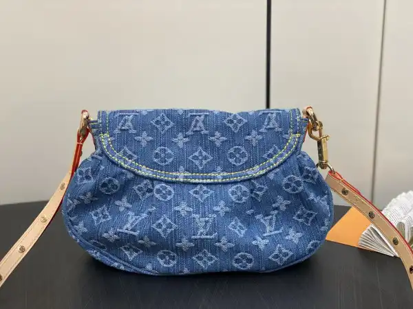 LOUIS VUITTON Sunset 0205