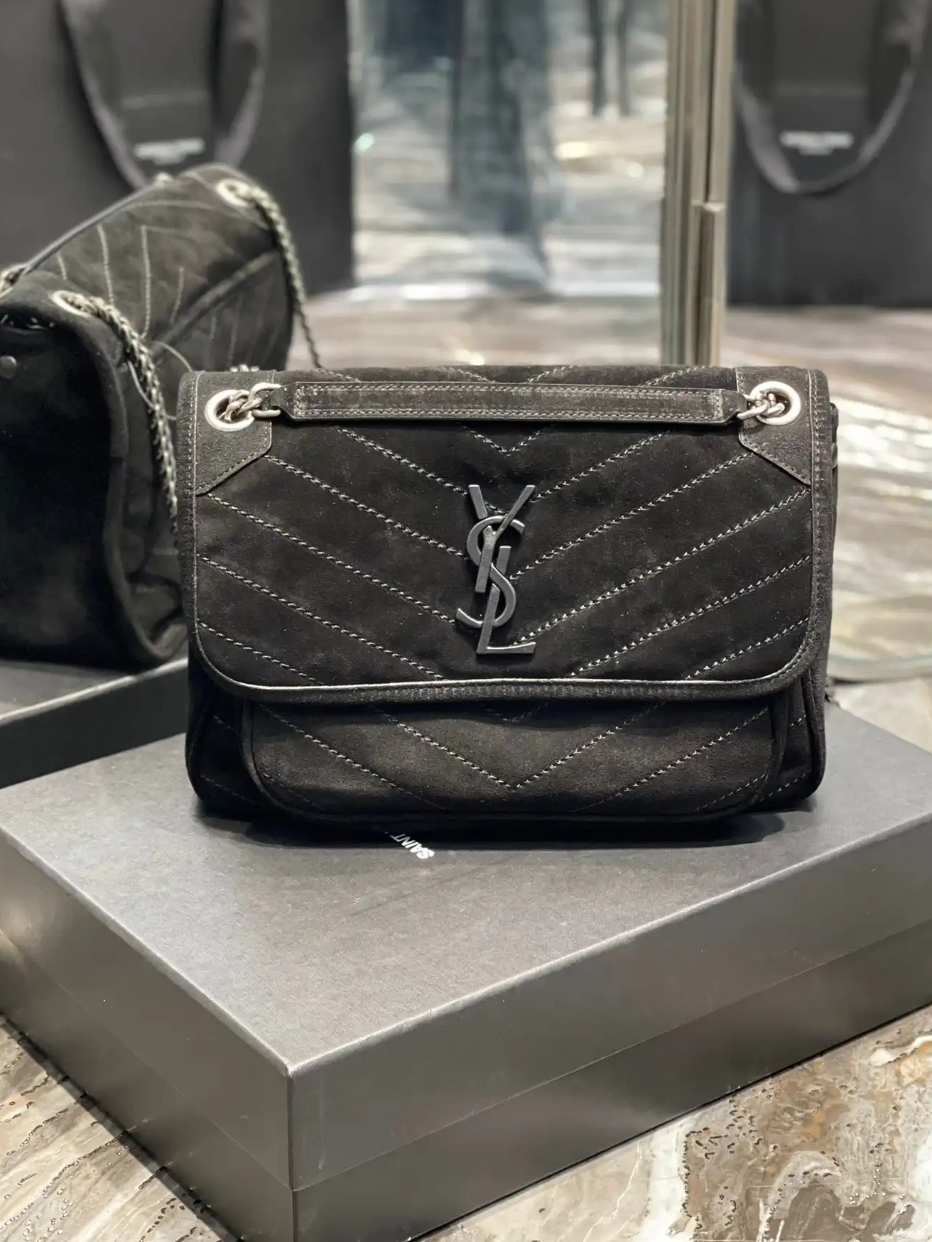 YSL NIKI MEDIUM 0217