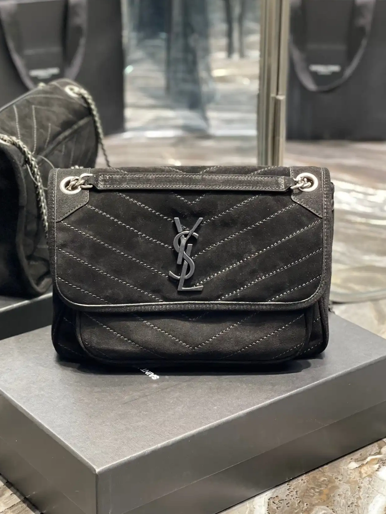 YSL NIKI MEDIUM 0217