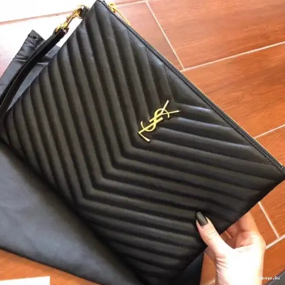 YSL MONOGRAM 0226