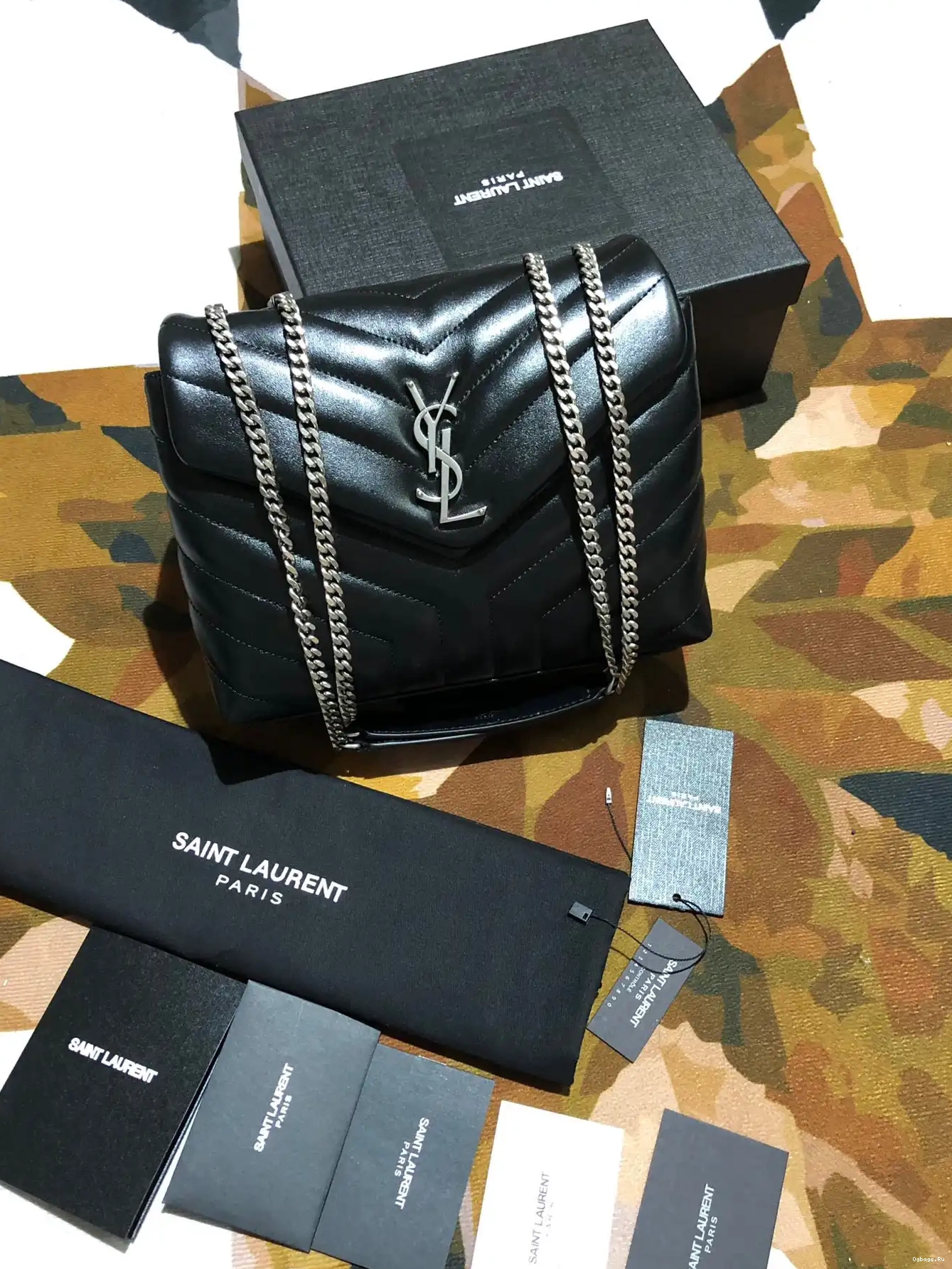 YSL LOULOU SMALL 0223