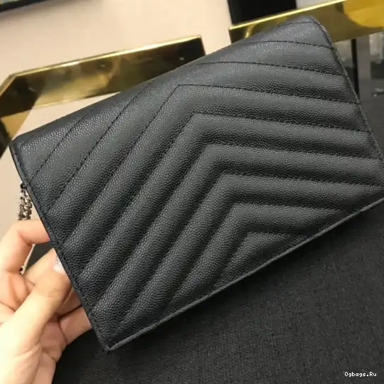 CASSANDRE CHAIN MATELASSÉ WALLET YSL 0221