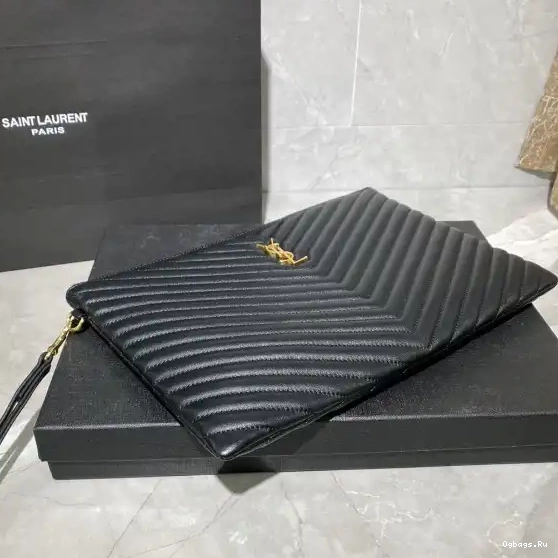 MONOGRAM CLUTCH YSL 0215