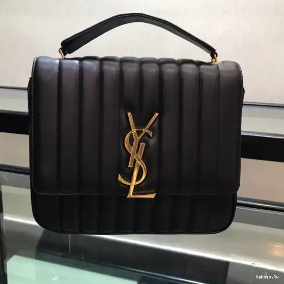 LARGE YSL BAG VICKY 0225