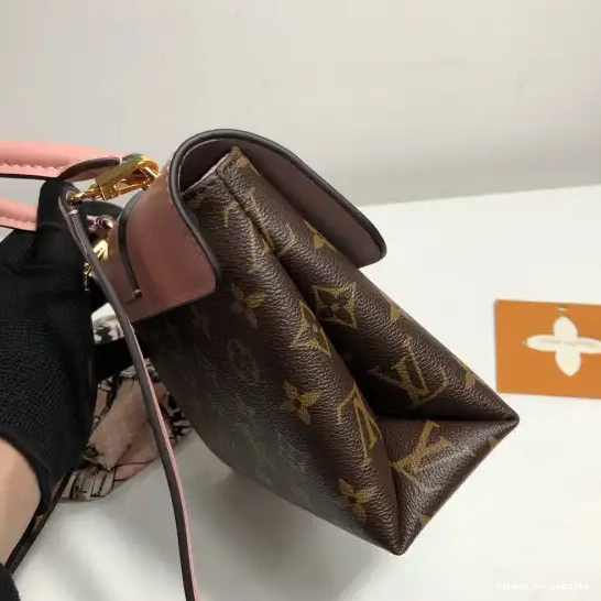 LOCKY BB VUITTON LOUIS 0210