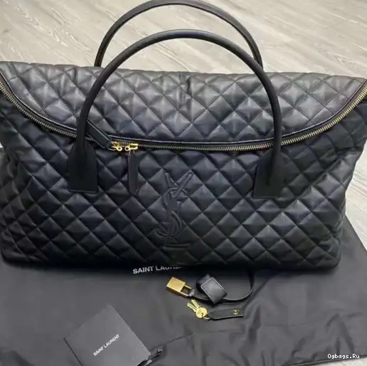 QUILTED LEATHER BAG TRAVEL IN YSL GIANT ES 0212