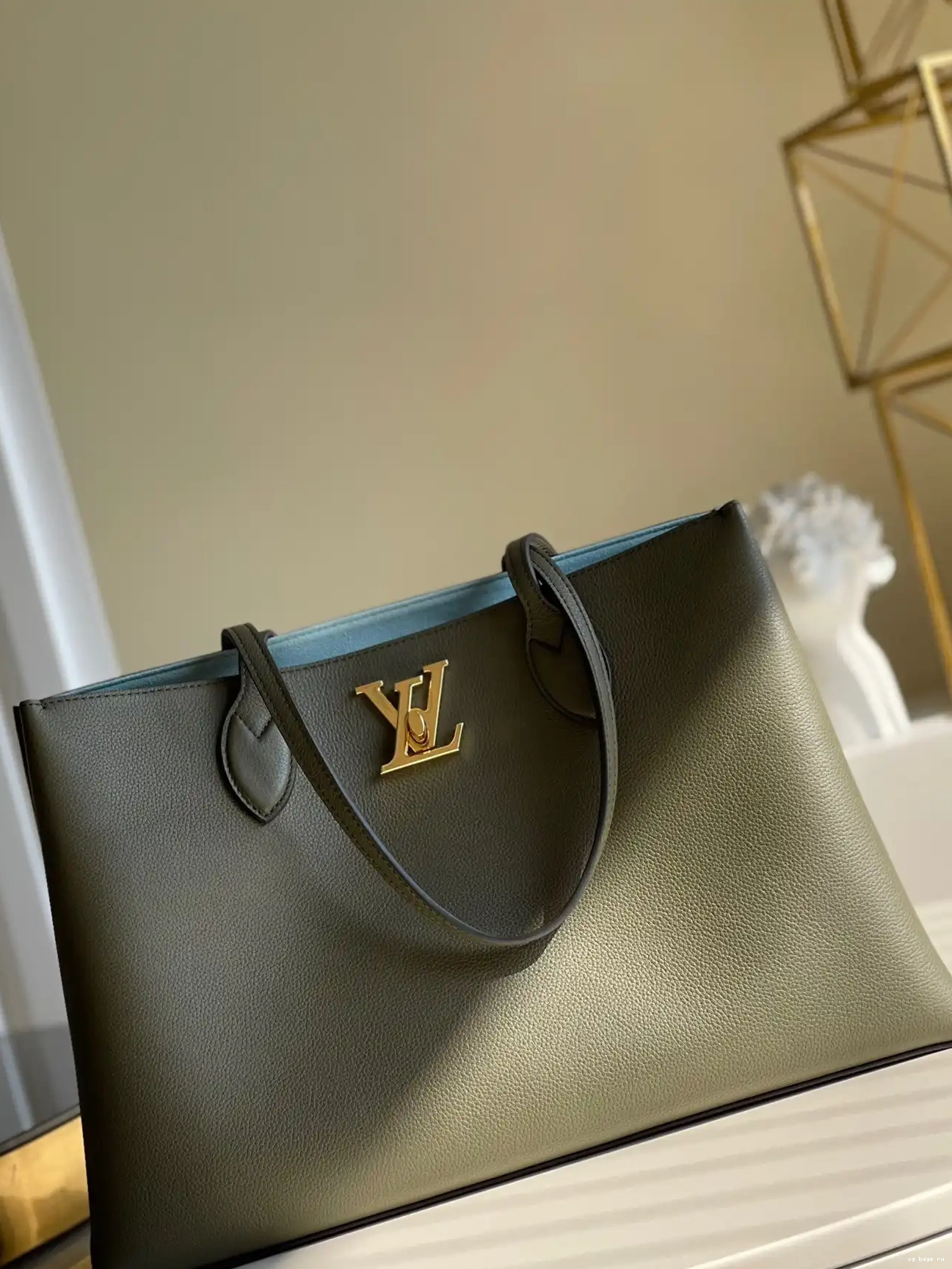 SHOPPER VUITTON LOUIS LOCKME 0208