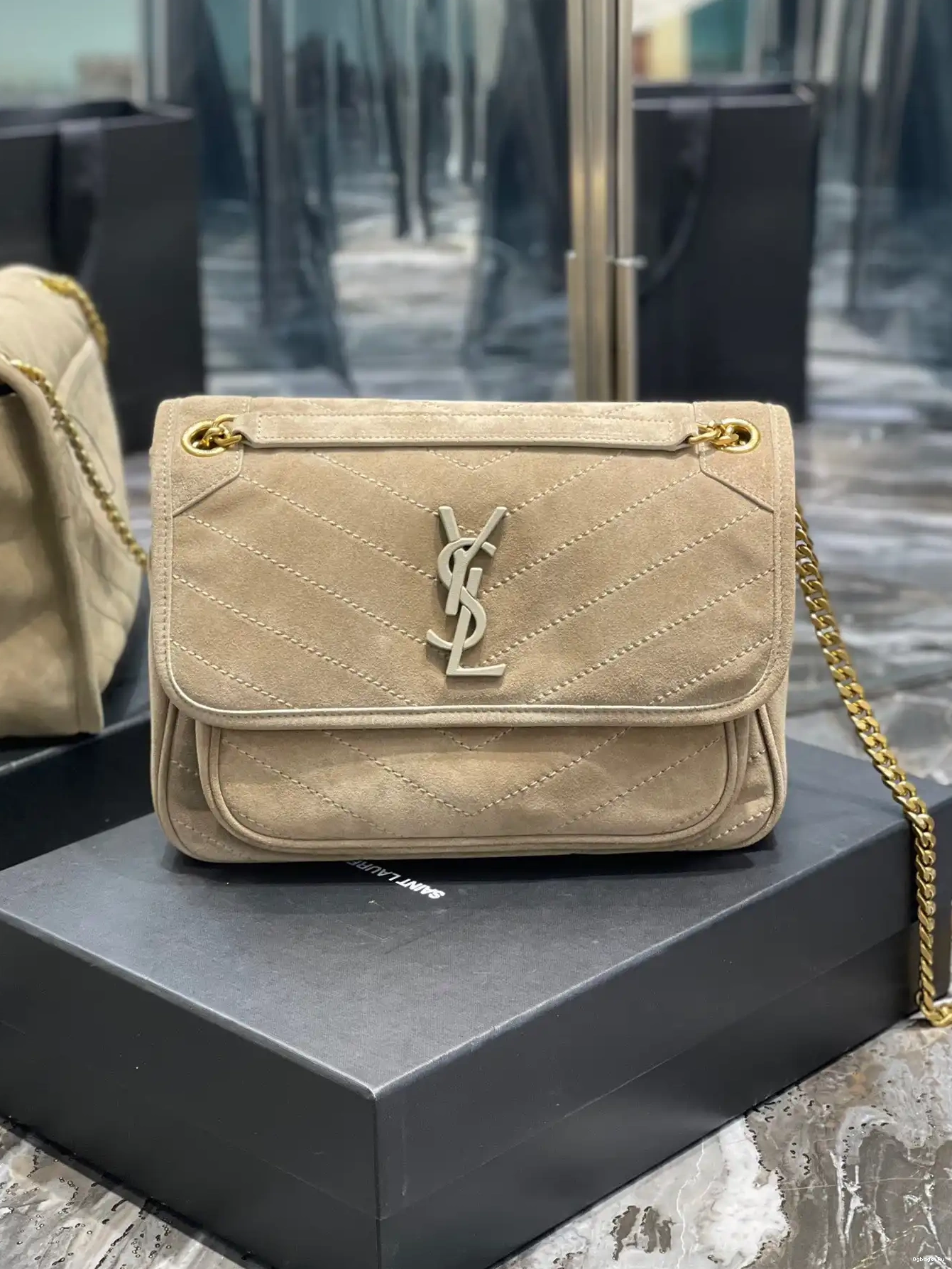 MEDIUM YSL NIKI 0225