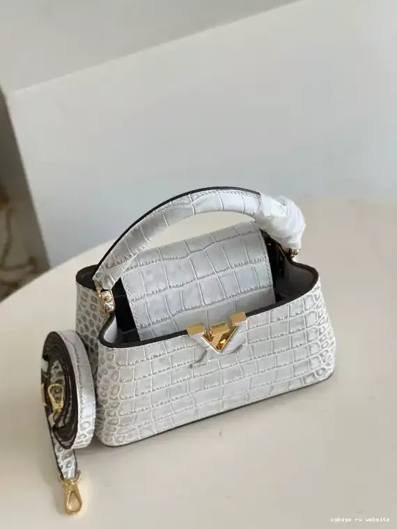 VUITTON CAPUCINES MINI LOUIS 0207