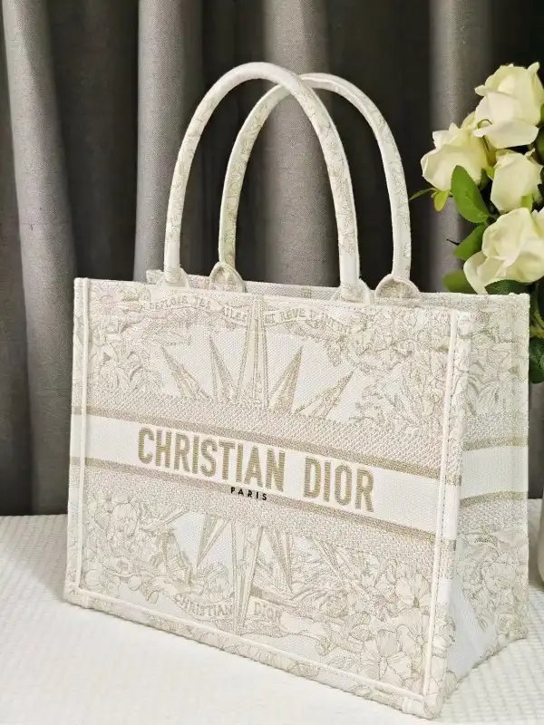 MEDIUM dior BOOK TOTE-36.5X27.5X16.5CM 0203