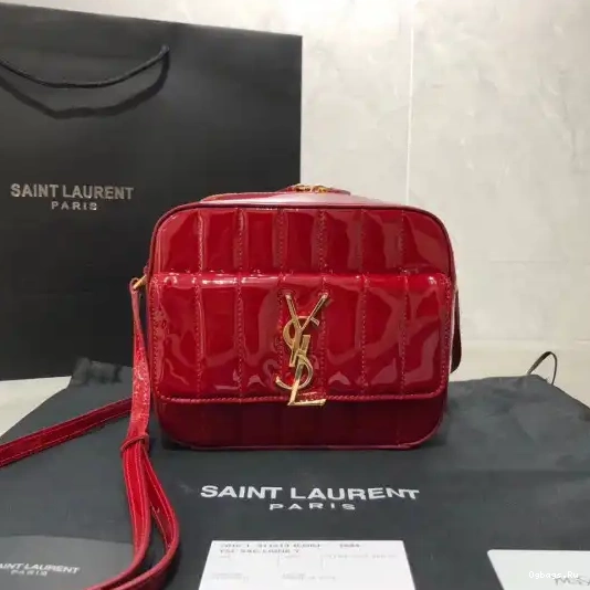 YSL leather Patent Vicky 0217