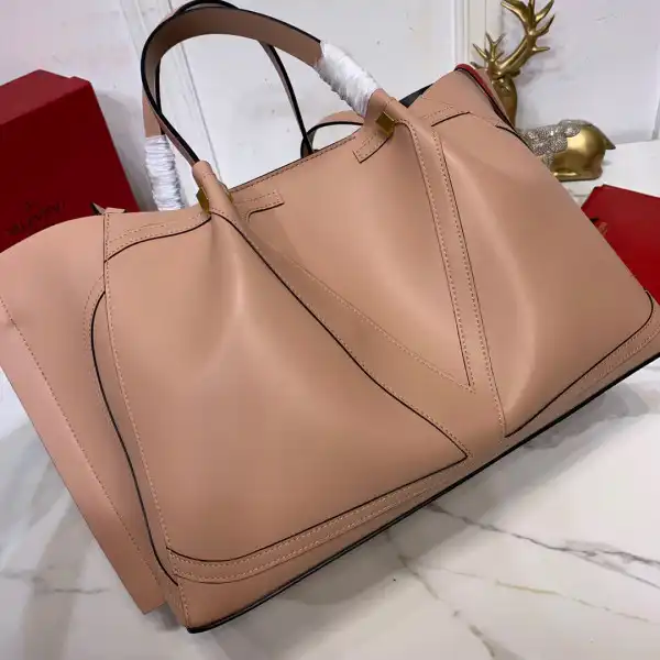 VALENTINO GARAVANI ESCAPE TOTE BAG 0206