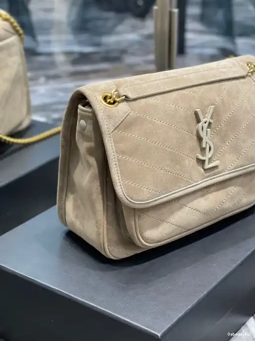 MEDIUM YSL NIKI 0225