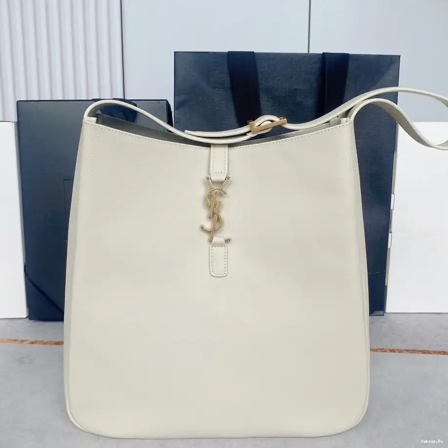 BAG - YSL SOFT LARGE 30x31x13cm LE À 5 7 HOBO 0218