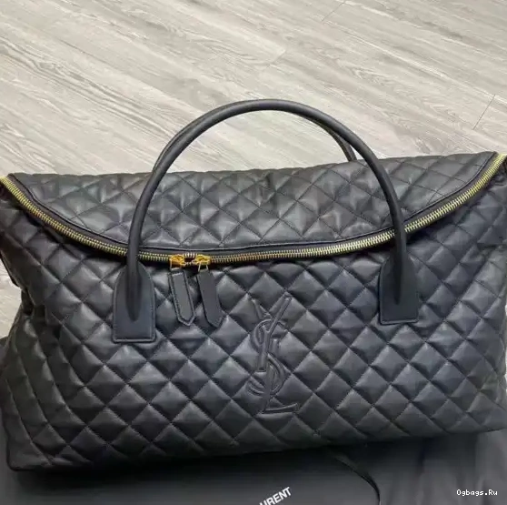 QUILTED LEATHER BAG TRAVEL IN YSL GIANT ES 0212