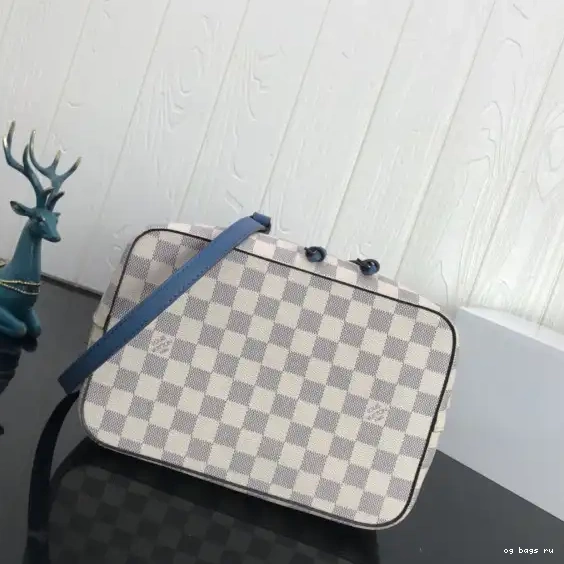 NEO Vuitton Louis NOE 0208