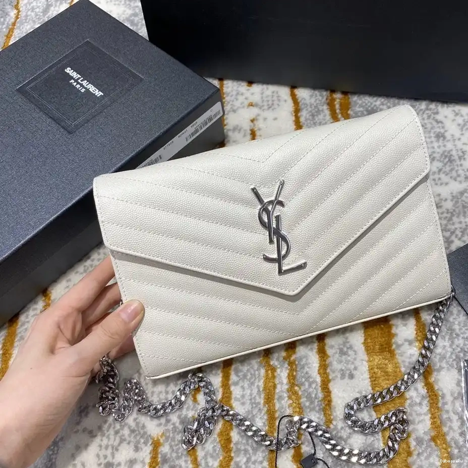 CASSANDRE CHAIN YSL MATELASSÉ WALLET 0224