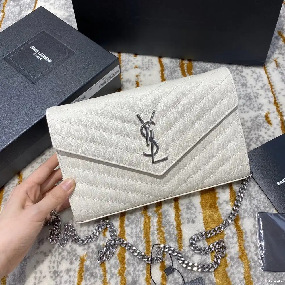 CASSANDRE CHAIN YSL MATELASSÉ WALLET 0224