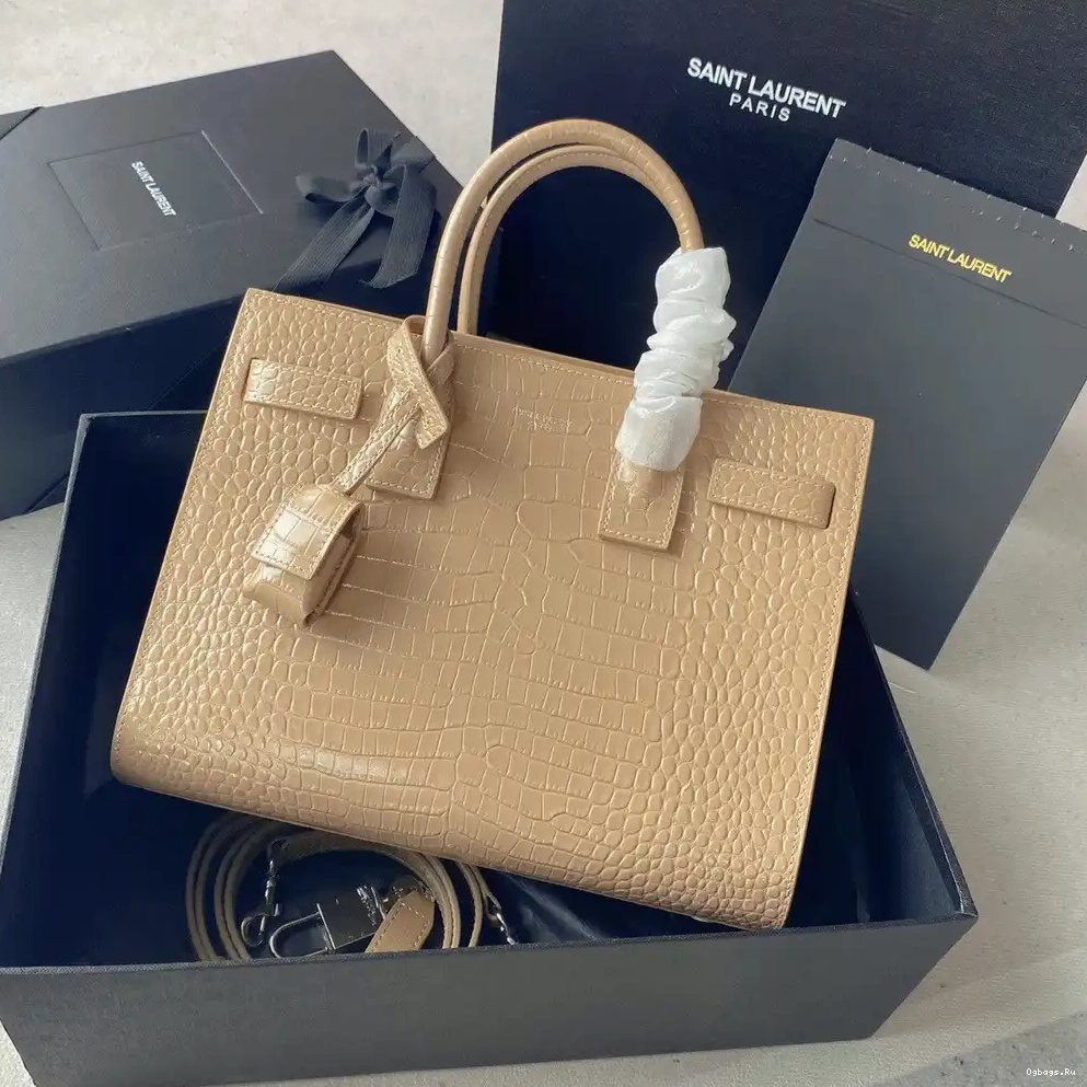 YSL BABY DE JOUR SAC 0226