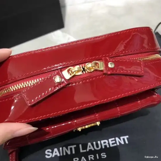 YSL leather Patent Vicky 0217