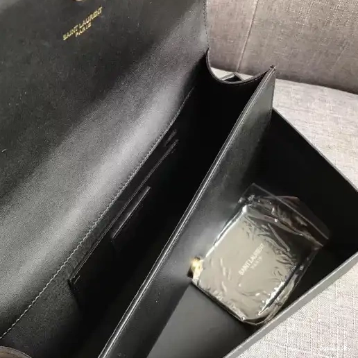 YSL Wallet 0225