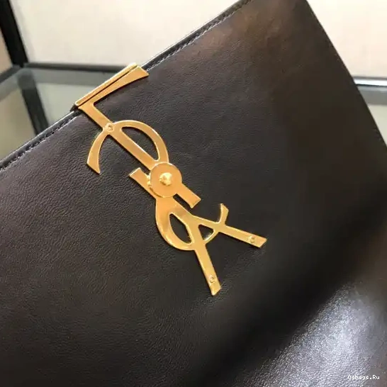 LARGE YSL BAG VICKY 0225