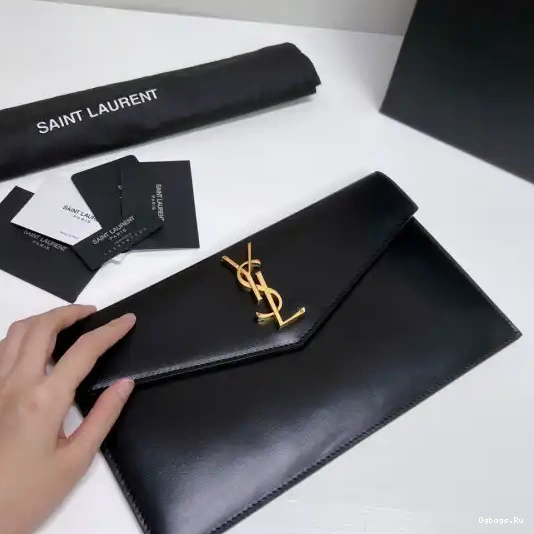 UPTOWN POUCH YSL 0217