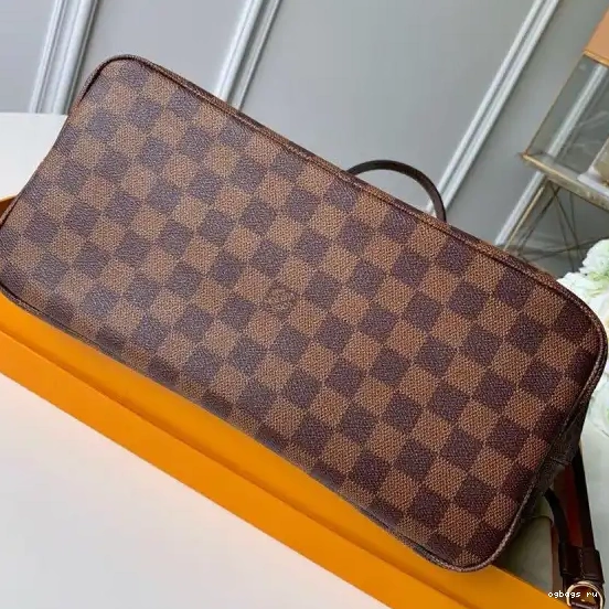 LOUIS VUITTON MM NEVERFULL 0210