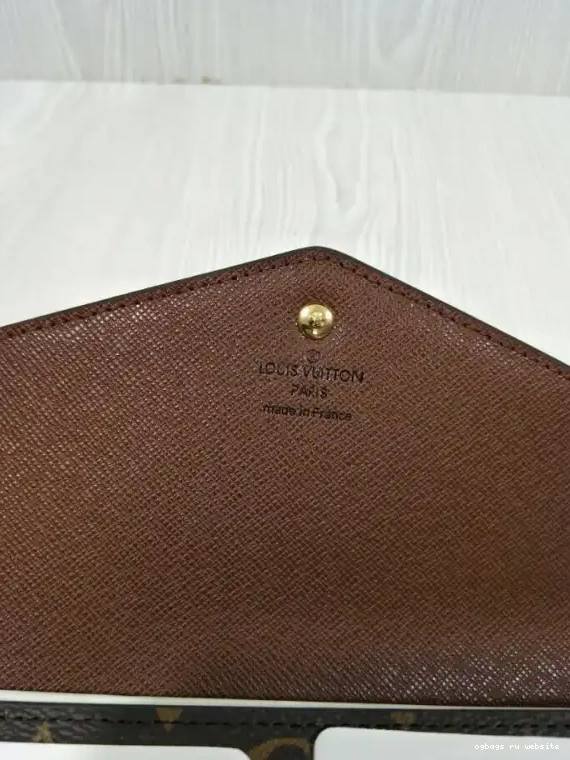 VUITTON SARAH LOUIS WALLET 0207