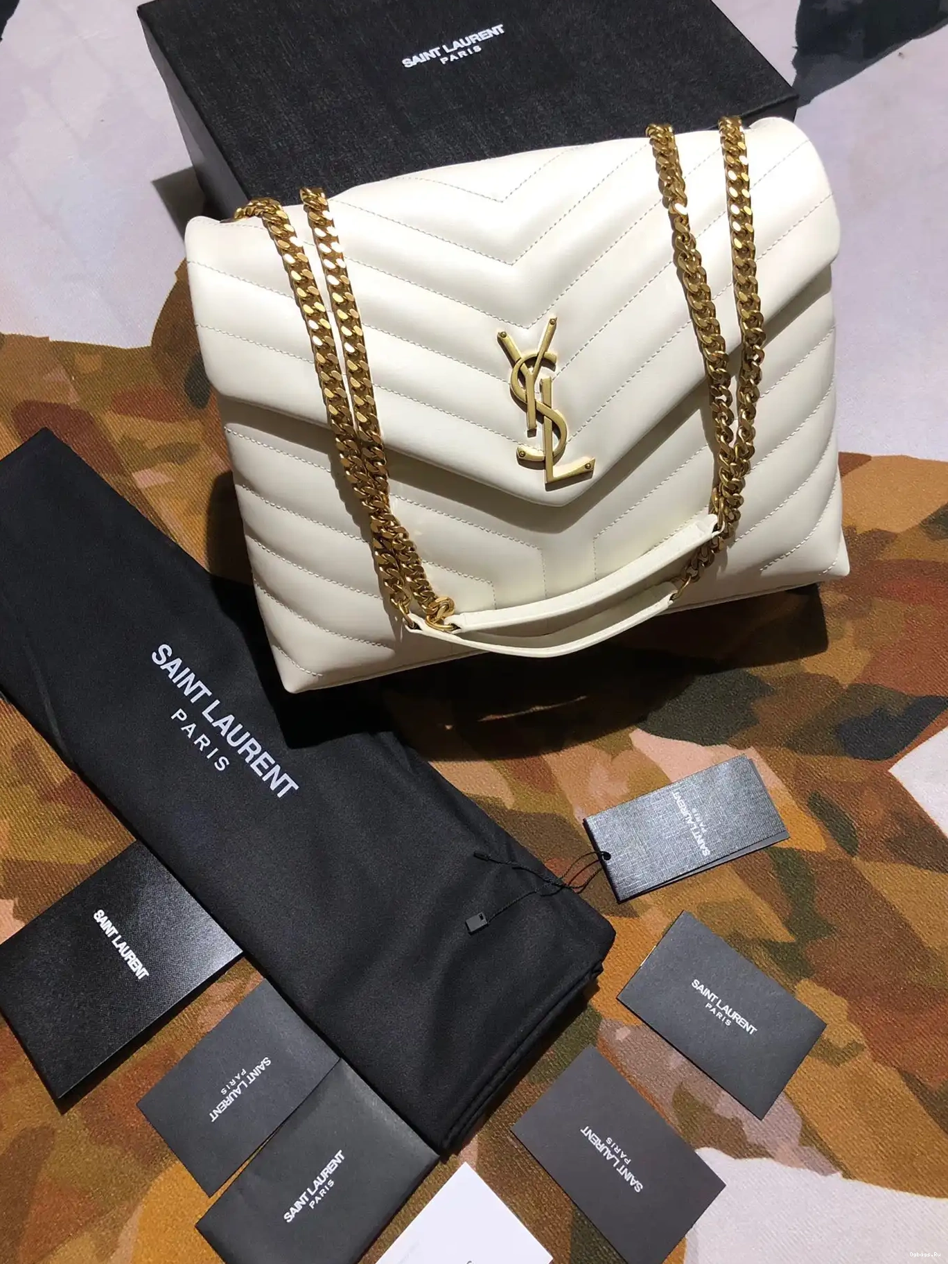 MEDIUM YSL LOULOU 0319