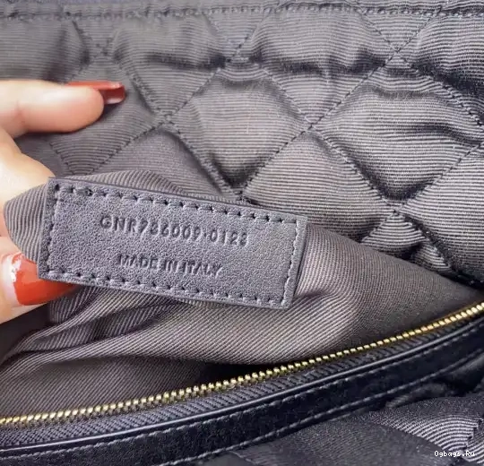 BAG LEATHER ES QUILTED IN YSL GIANT TRAVEL 0317