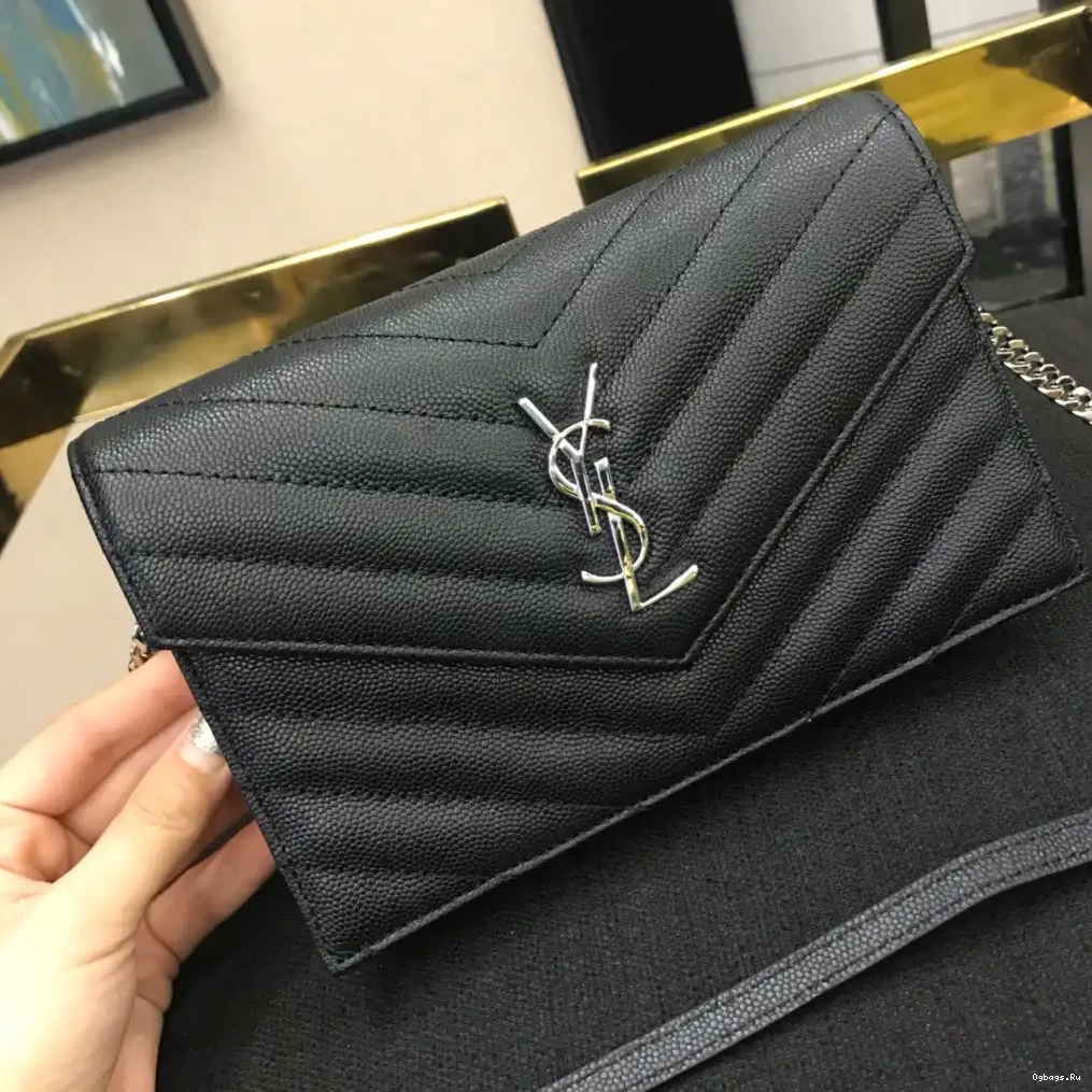 MATELASSÉ CHAIN CASSANDRE YSL WALLET 0322