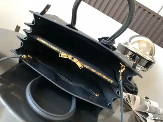 SAC SMOOTH DE YSL JOUR IN LEATHER BABY 0317